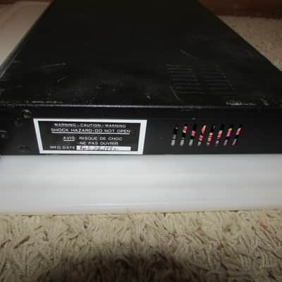 Aphex Compellor Model 320 Duel Channel Compressor Levelor Limiter image 7