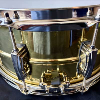 Ludwig LB403 Super Brass Reissue 6.5x14" 10-Lug Snare Drum with Nickel-Plated Hardware 2019 - Present - Clear-Lacquered Brass image 4