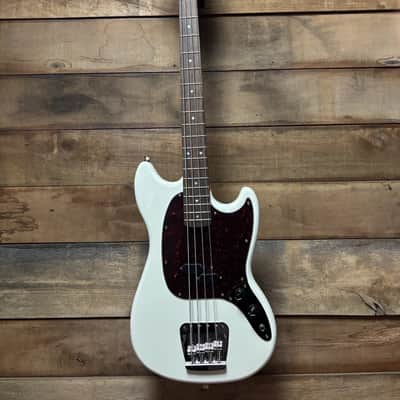 Squier Classic Vibe 60's Mustang Bass Olympic White image 4