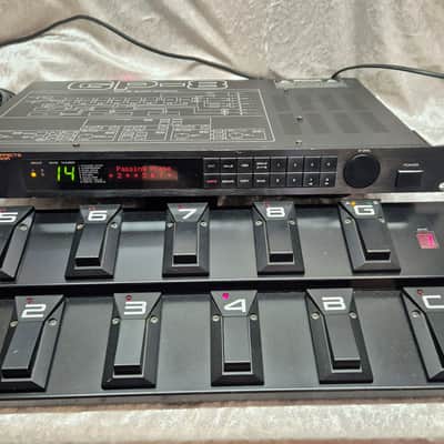 Roland GP-8 1987 - 1989 - Black