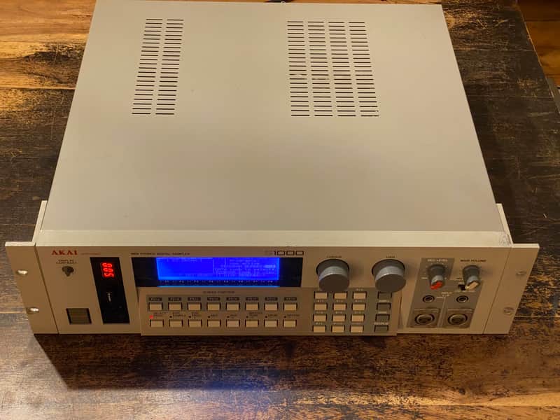 AKAI S1000 メンテ済み MATRIXSYNTH: 1980s Akai S1000 MIDI Stereo Digital Sampler w