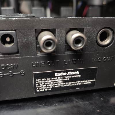 Realistic Radio Shack Analog Overdrive 32-1110 BBD Electronic Reverb - Black image 11