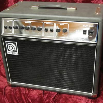 Ampeg SVT-100T 100-Watt 2x8" Bass Combo