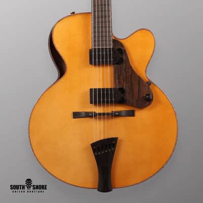 Jaén Guitars Siracusa 16E - 2023 - Natural - European Spruce / English Walnut. NEW (Authorized Dealer) image 1