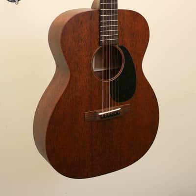 Martin 000-15M Solid Mahogany Acoustic Guitar with Grover Tuners image 2