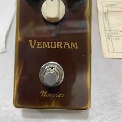 Vemuram Neoplex EP-3 Preamp Boost Guitar Effect Pedal image 2