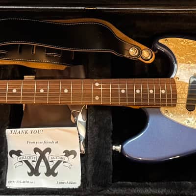 Fender Kurt Cobain Mustang 2012 - Dark Lake Placid Blue with Stripe image 13