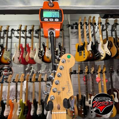 Fender   American Standard Stratocaster 2004 image 3