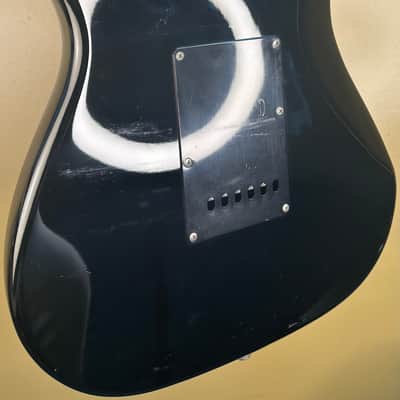 Aria Pro II RS Warrior image 12
