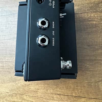 Walrus Audio Julianna Deluxe Chorus / Vibrato 2026 - Present Black image 3