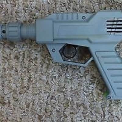 Steve Stevens and Billy Idol Rebel Yell Ray Gun 1983 Space Grey image 1