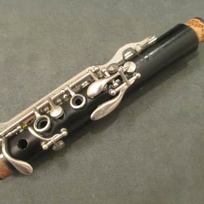 Leblanc V7214 Vito Student Model Bb Clarinet -  serviced with all pads replaced. image 2