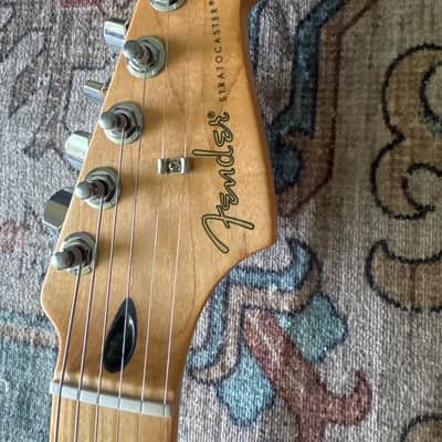 Fender FSR Special Edition Player Stratocaster with Maple Fretboard 2019 - 2024 - Black image 7