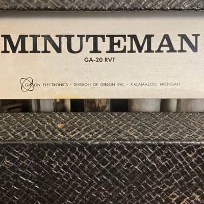Gibson GA-20RVT Minuteman 12-Watt 1x12" Guitar Combo 1965 - 1967 - Black image 7