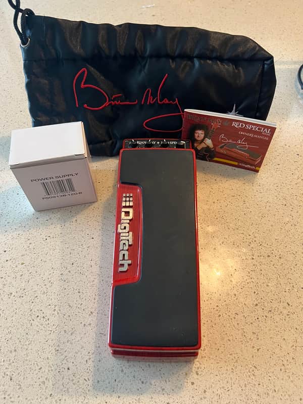 DigiTech Brian May Red Special