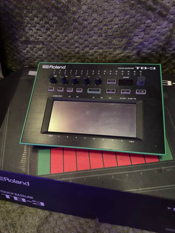 Roland TB-3 AIRA Touch Bassline Synthesizer 2014 - Present - Black image 1