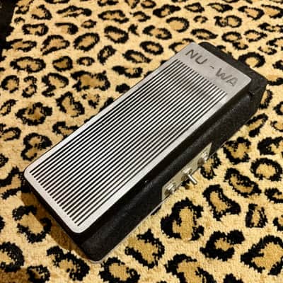 Vintage Rosac Electronics Nu-Wa Guitar Pedal image 4