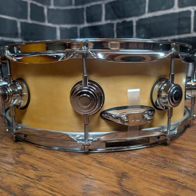 DW Collector series 5x14" Maple Snare Drum 2007 - Natural/Satin image 3