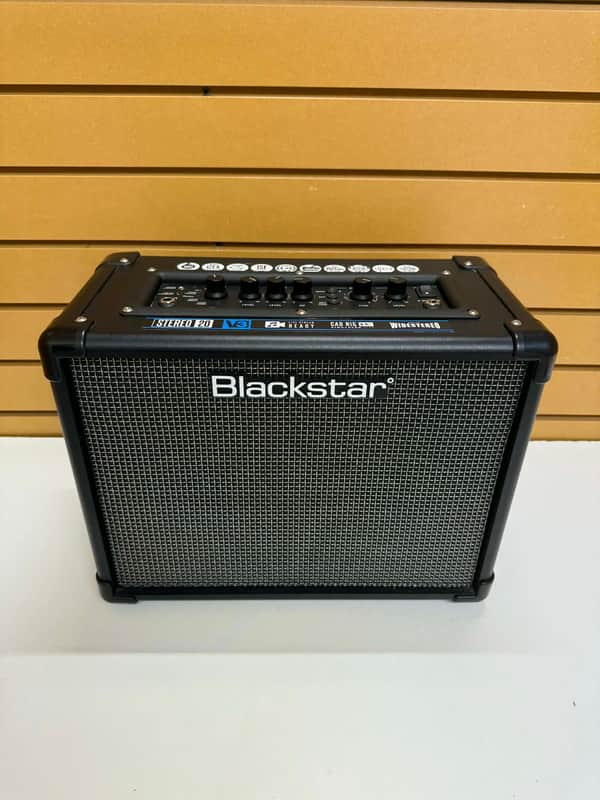 Blackstar ID:CORE 20 V3 Stereo 20-Watt 2x5" Digital Modeling Guitar Combo