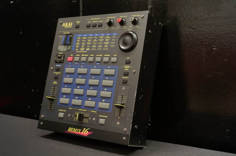 Akai Remix 16 Stereo Sampler Phrase Sampling & Loop Live Mixer