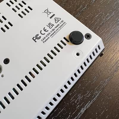 Roland V-02HD MK II 2025 - Black image 12