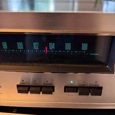 Accuphase T-101 stereo tuner 1970’s image 4