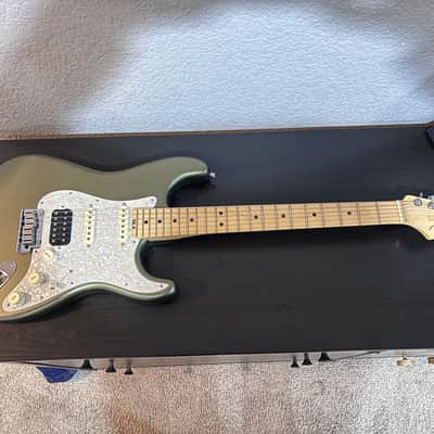 Fender Stratocaster Elite HSS - Jade Pearl Metallic 2018 image 14