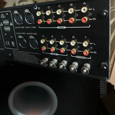 Urei 1620LE +E&S isolator image 7