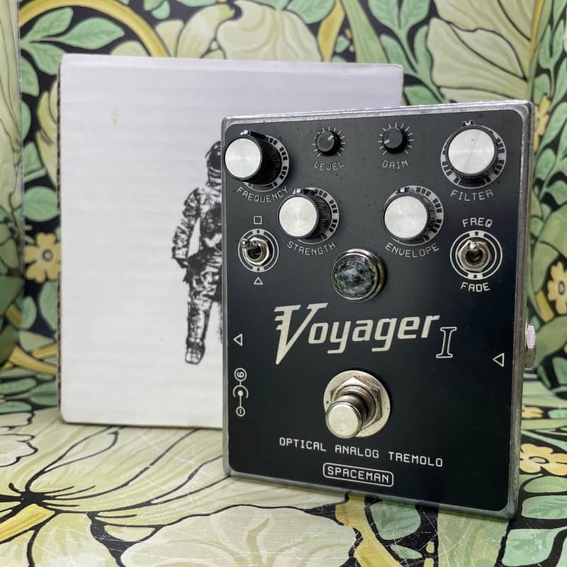 Spaceman Effects Voyager I Optical Analog Tremolo - Used image 1