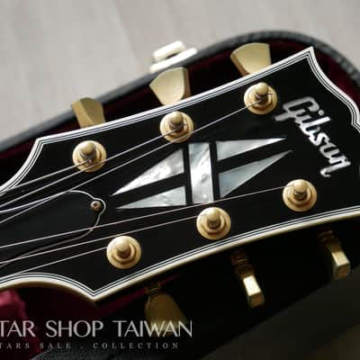2004 Gibson Custom Shop Zakk Wylde Bullseye Camo Les Paul Custom with Signed image 14