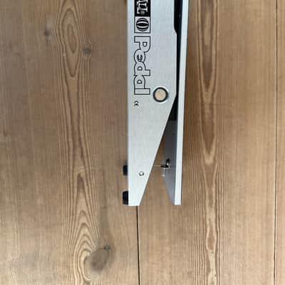 Ernie Ball P0-6166 250K Mono Passive Volume Pedal 2010s - Silver image 3