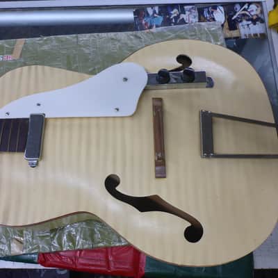 Kay Harmony L9-5520 P4 " West Point " Arch Top '59-'69  - White Burst image 4