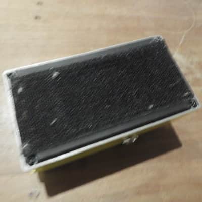 Boss OS-2 OverDrive/Distortion (Silver Label) 1990 - Present - Yellow image 2