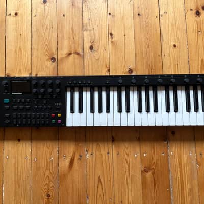 Elektron Digitone Keys 37-key Digital FM Synthesizer 2019 - Present - Black