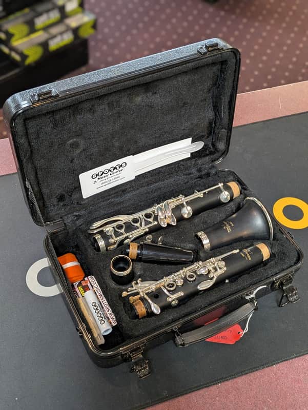 (USED) Selmer Aristocrat CL601 Bb Student Clarinet - SN: AD01816059 image 1