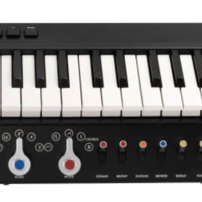 Korg Mini Korg 700S M Synthesizer With Case