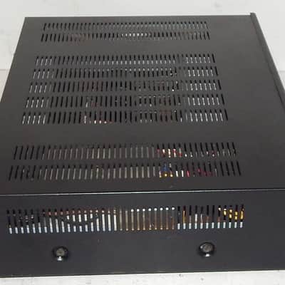 Sonance Sonamp 260 x 3 RMF power amplifier with built in 3 pair output speaker selector image 3