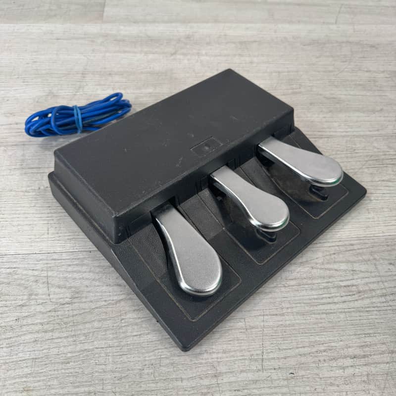 Nord Triple Pedal Unit For Nord Stage 2 And Stage 3 Pianos - One Bad Spring - See Photos image 1