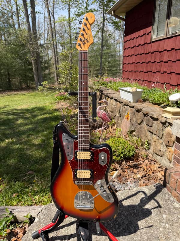 Fender Kurt Cobain Road Worn Jaguar 2012 - 2015 - 3-Color Sunburst