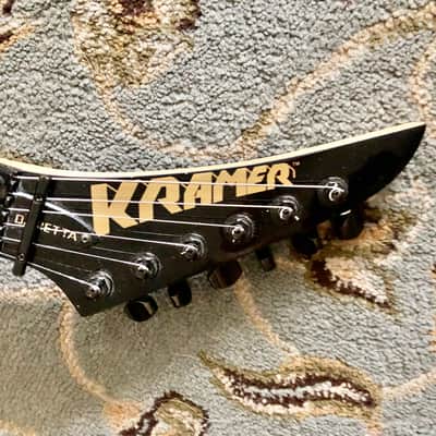 Kramer Baretta 1987-92 Cream image 9
