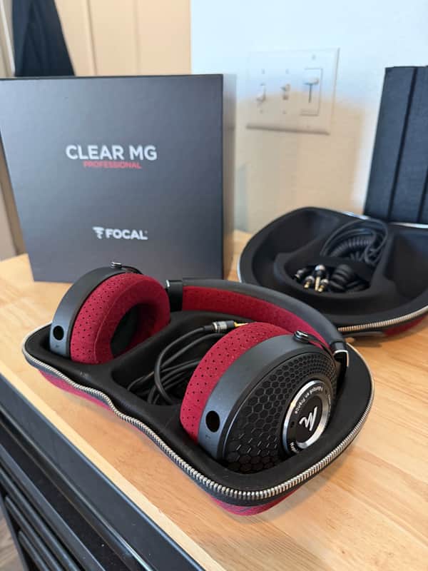 Focal Clear Mg Professional – Excellent Condition (Original