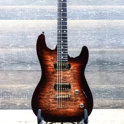 Godin Artisan ST-II WhiskeyBurst EN Quilted Maple Top Electric Guitar w/Caset image 2