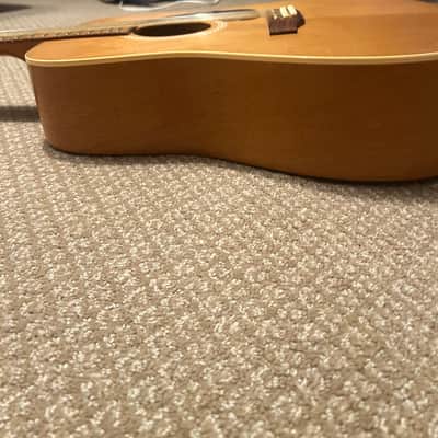 Art & Lutherie Wild Cherry Satin Lacquer with T-60 travilite quality case image 10