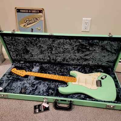 American Fender Stratocaster - Surf Green - Partscaster image 1