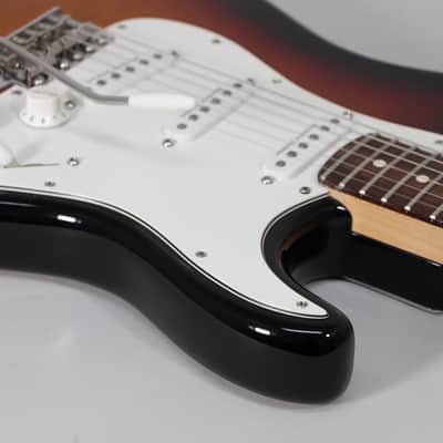 2011 Fender American Special Stratocaster Sunburst Electric Guitar w/HSC image 6