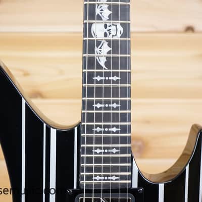 Schecter Synyster Gates Signature Synyster Custom-S - Black with Silver Pinstripes image 3
