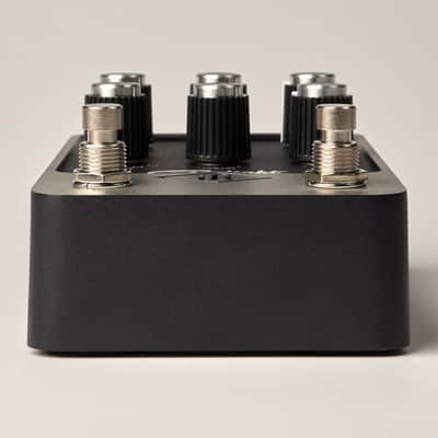 Universal Audio Starlight Echo Station Delay Pedal UAFX image 9