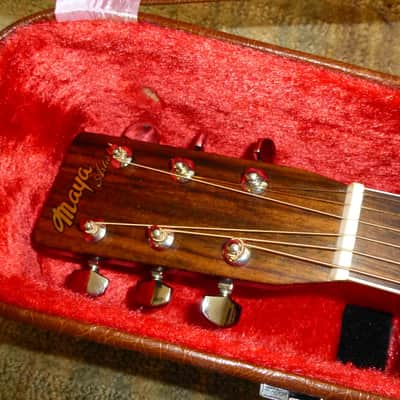 Vintage Maya F7475S Japanese acoustic guitar with FISHMAN humbucking pickup image 4