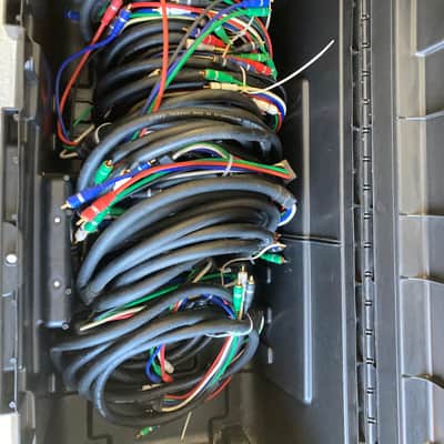 Unbranded Lot of 11 Studio RCA Cable Looms w/ 1819 Plano Case image 2