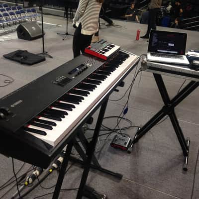 Yamaha S80 Fully Weighted Hammer-Action 88 Key Digital Piano image 5